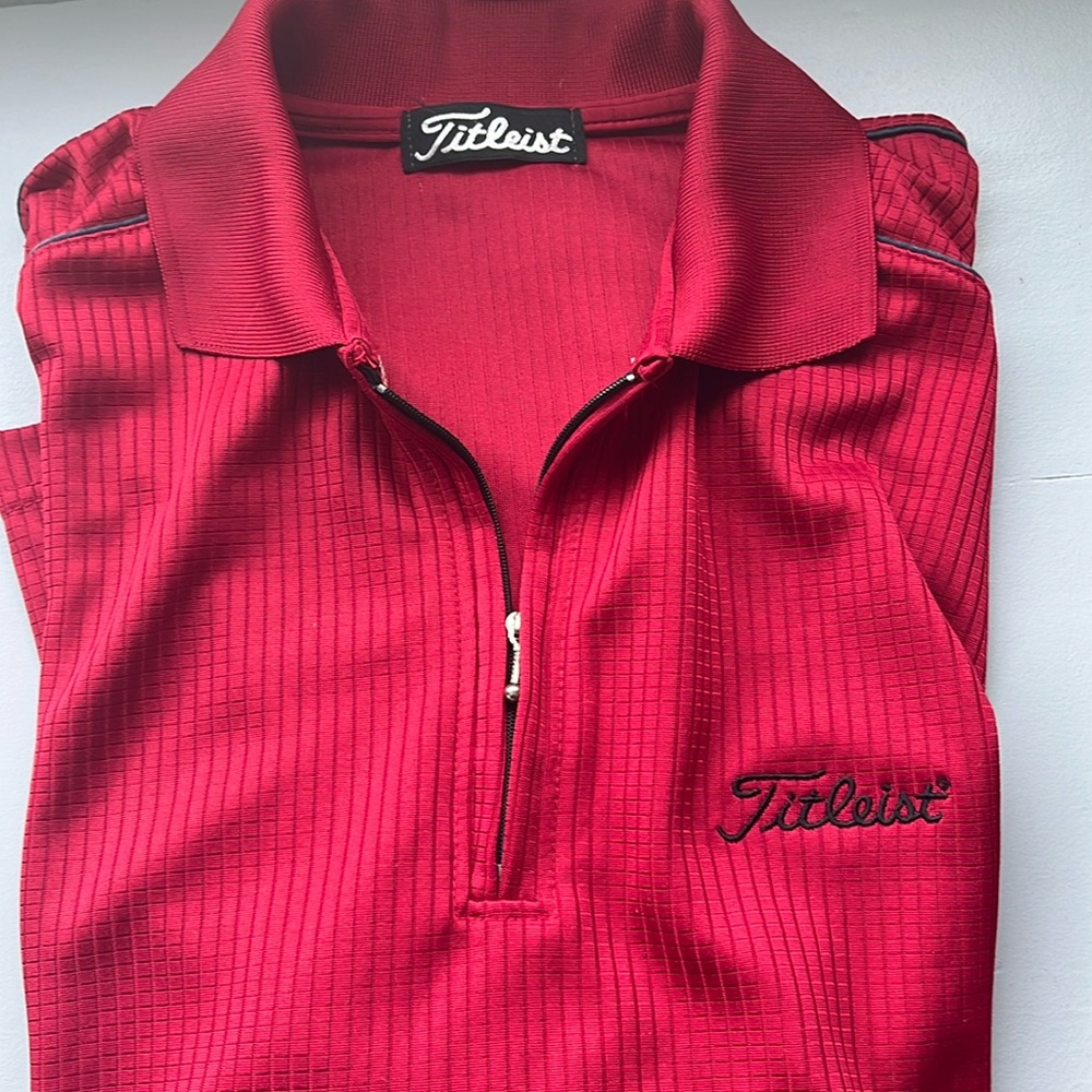 Men’s original titleist red golf shirt